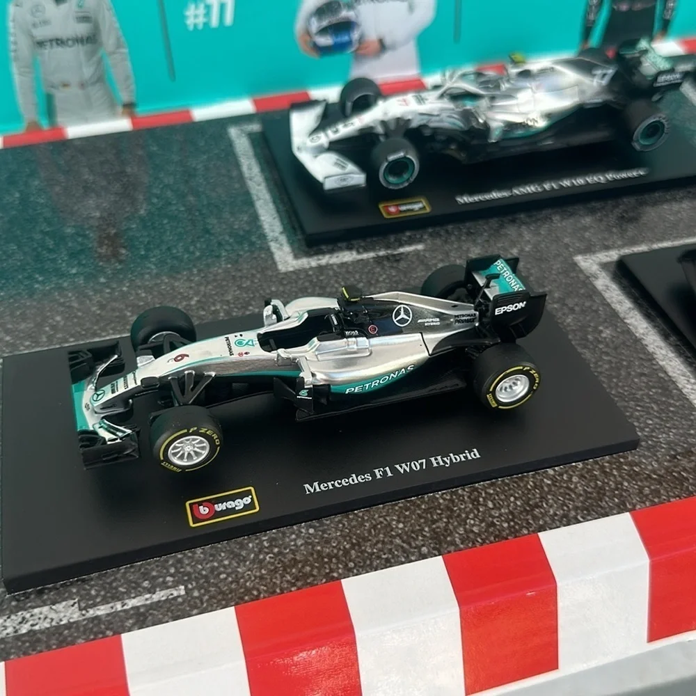 New Bburago 1:43 Mercedes Formula Racing Die-cast Model 6-pack
